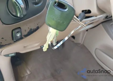 1998 Ford Expedition Eddie Bauer/Xlt z USA, uszkodzony, nr VIN 1FMRU1766WLB40746